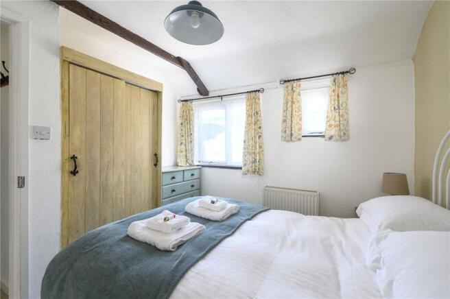 Cross Cottage