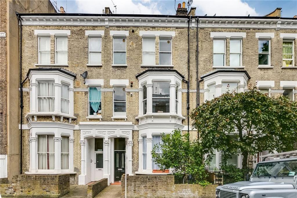 Main image of property: Gratton Road, London