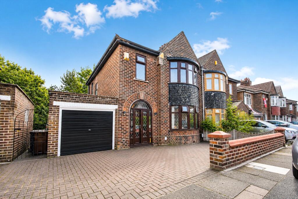 Main image of property: May Road, Pendlebury, Swinton, Manchester, M27