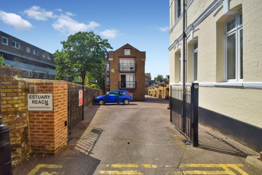 Main image of property: Estuary Reach, Pleasant Row, Brompton, Gillingham, ME7
