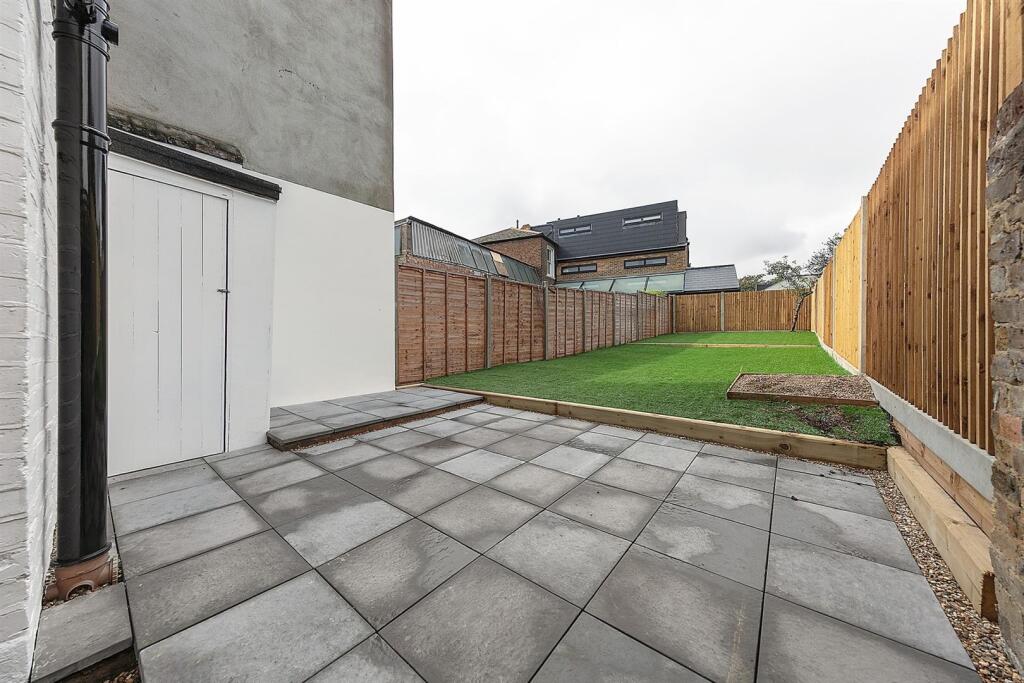 Main image of property: Hollydale Road, London