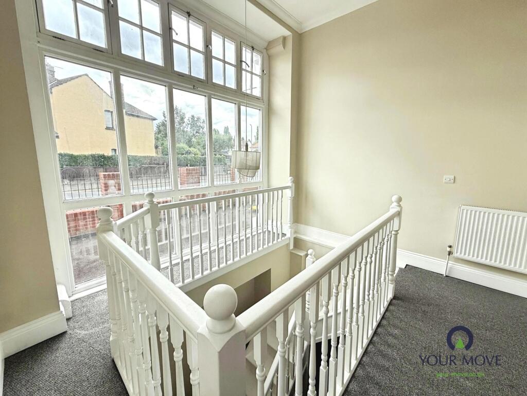 Main image of property: Moat Lane, Erith, DA8