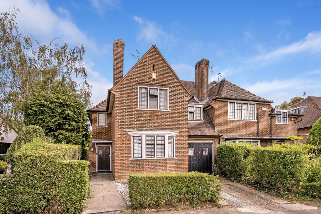 Main image of property: Blandford Close, Hampstead Garden Suburb, N2