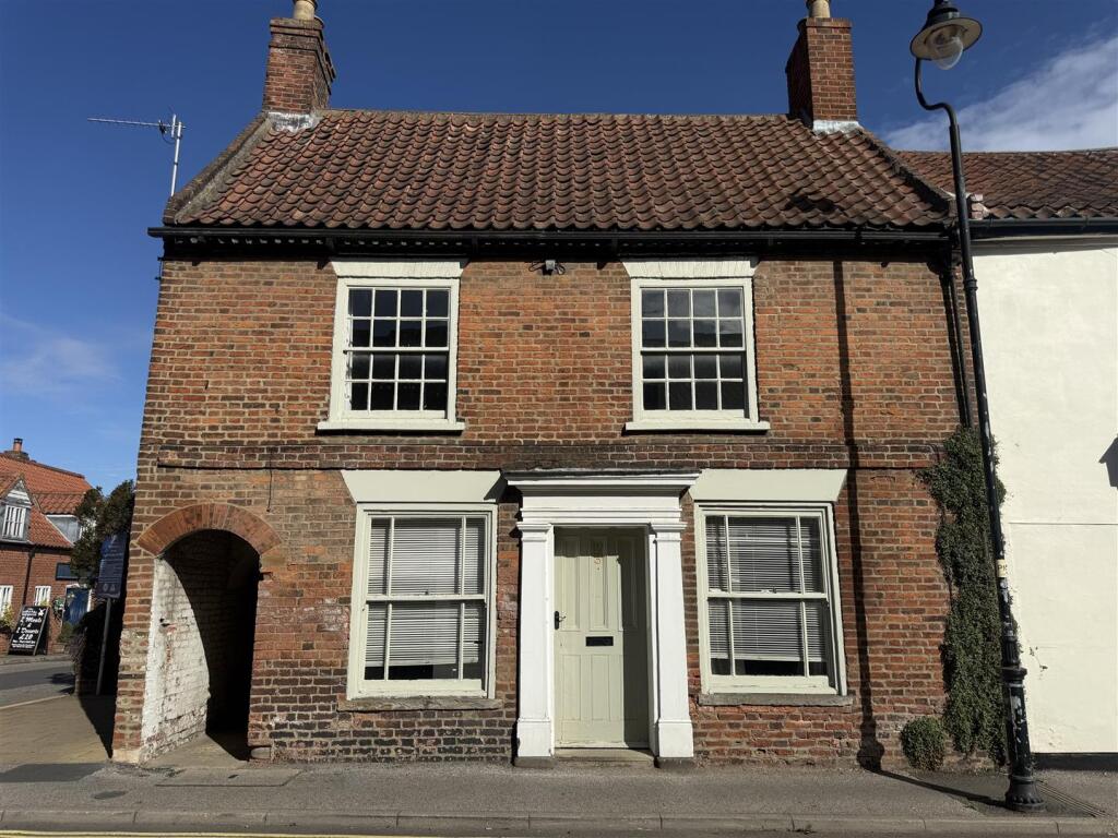 Main image of property: Northgate, Louth