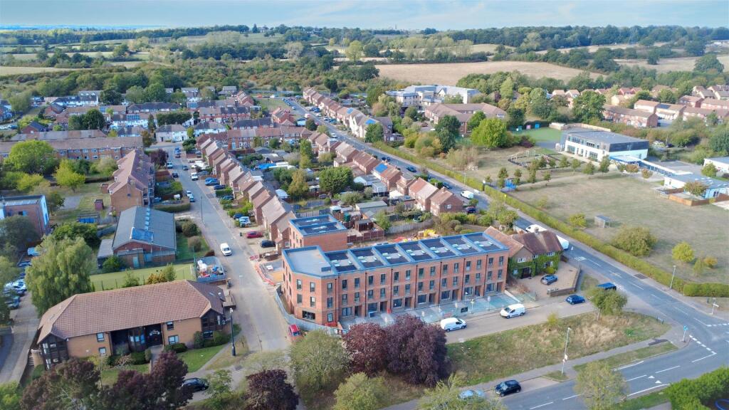 Main image of property: Aycliffe Road, Borehamwood