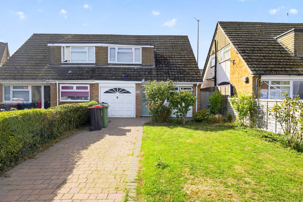 Main image of property: Cromwell Avenue, Newport Pagnell, Milton Keynes