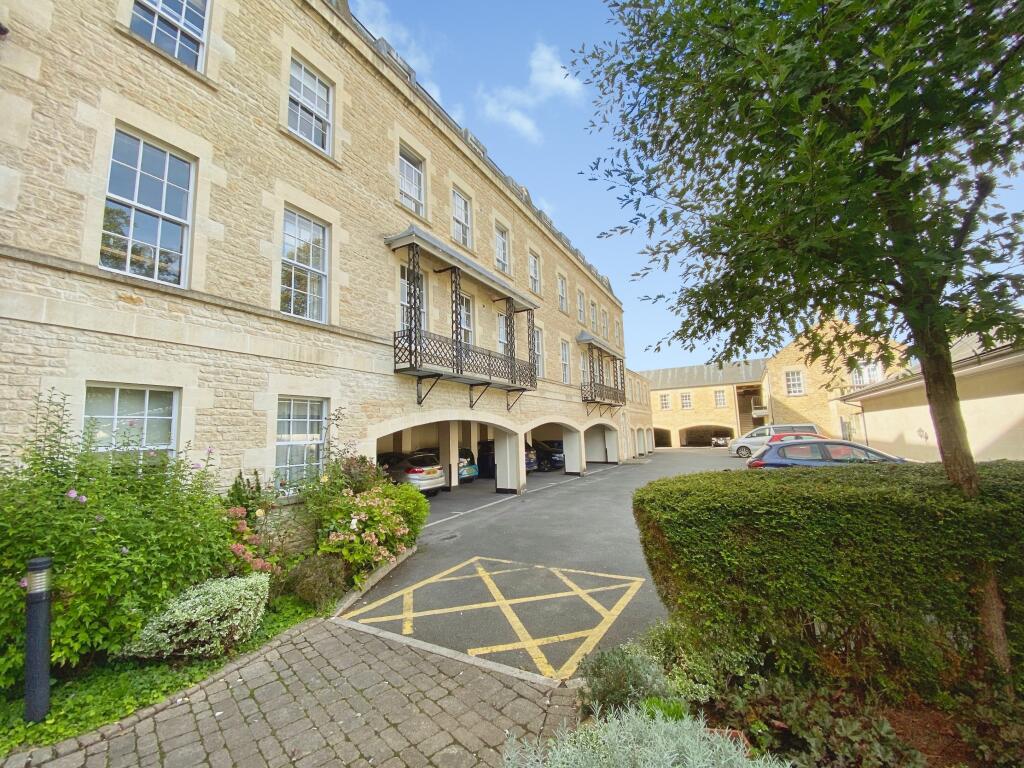 Main image of property: CENTRAL BATH - Sydney Wharf