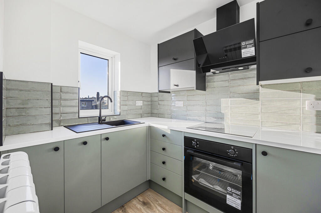 Main image of property: Tewkesbury Road, Cheltenham GL51 9BA