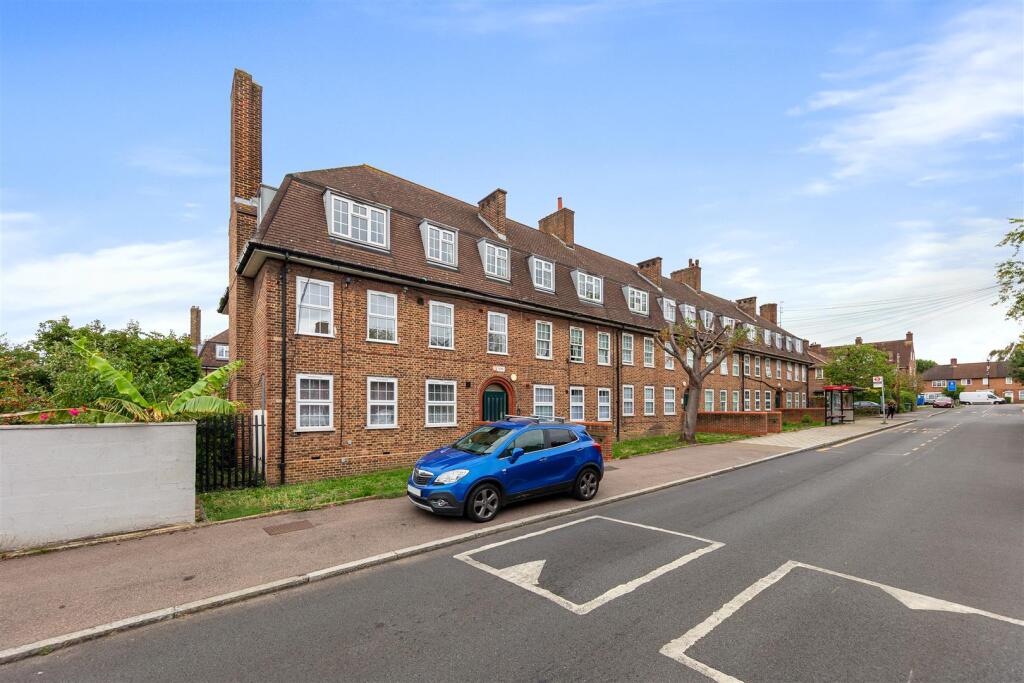 Main image of property: Castillon Road, London