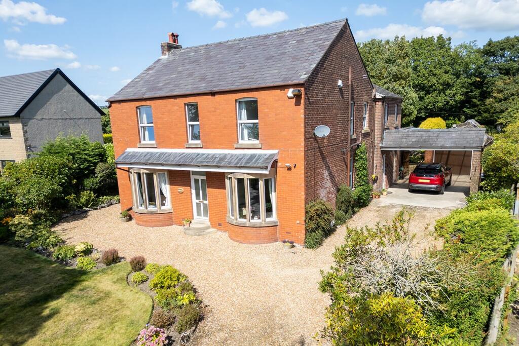Main image of property: Oak Lea, Clitheroe Road, Knowle Green,  Lancs, PR3