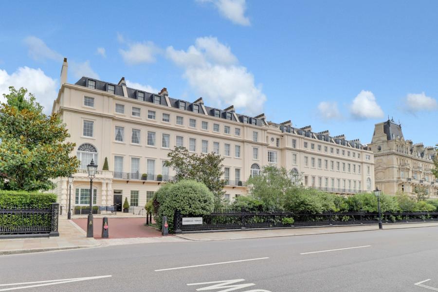 Main image of property: Cambridge Terrace, Regents Park, NW1