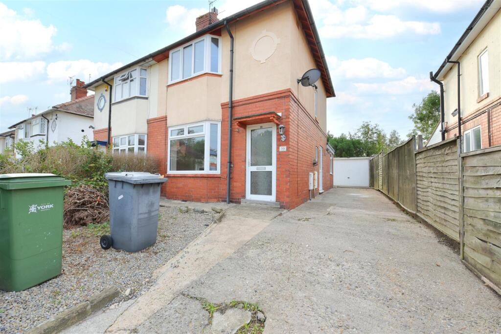 Main image of property: 30 Woodside Avenue, York