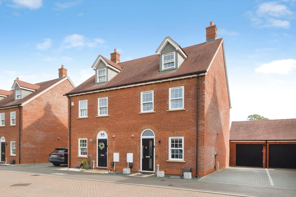 Main image of property: Bourton Road, Banbury, Oxfordshire, OX16