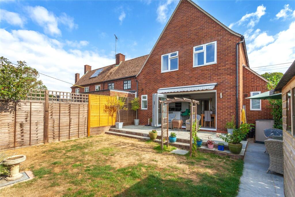 Main image of property: Priest Close, Nettlebed, Henley-on-Thames, Oxfordshire, RG9