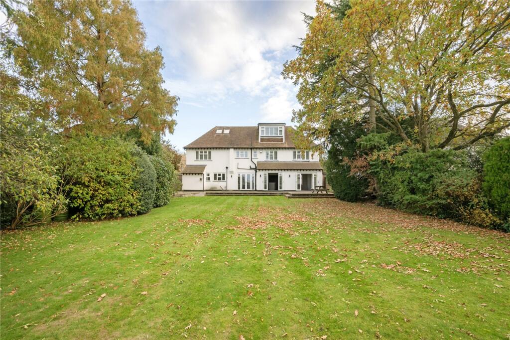 Main image of property: Grimwade Avenue, Addiscombe, Croydon, CR0