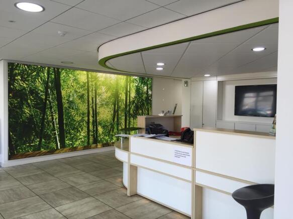 MAIN RECEPTION