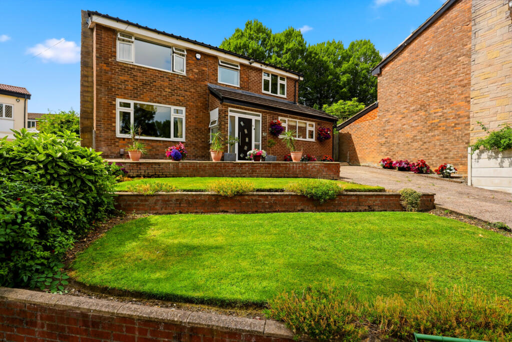 Main image of property: Philips Drive Whitefield, M45
