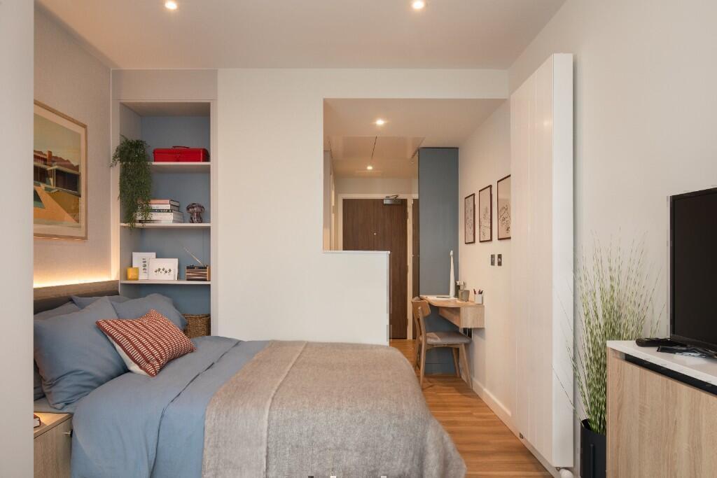 Main image of property: Altura 50 Building, College Road, Croydon