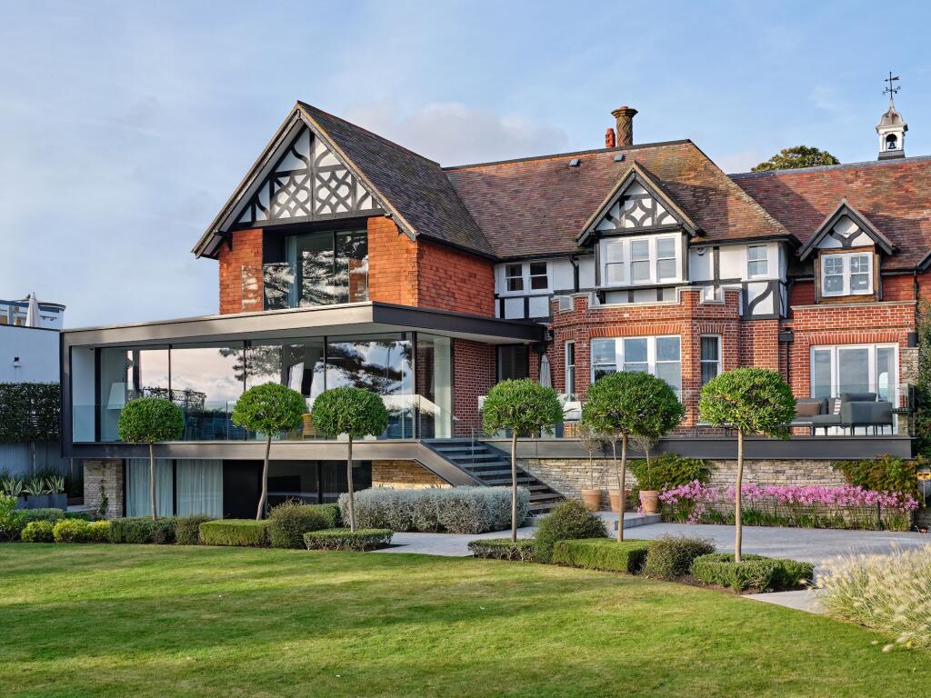 Main image of property: Alington Road, Evening Hill, Poole BH14