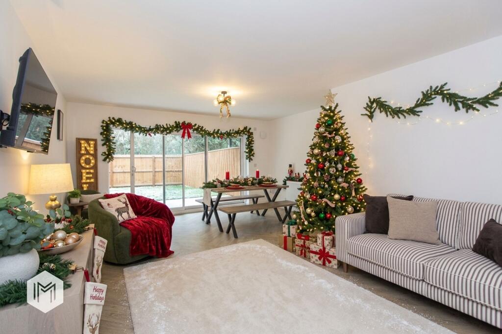 Main image of property: Weir Close, Tyldesley, M29