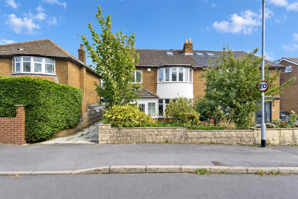 Main image of property: Bentcliffe Gardens, Moortown