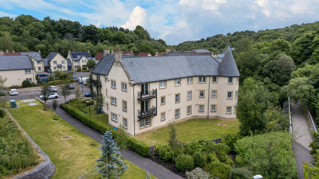 Main image of property: 52 Esk Bridge, Penicuik, EH26 8QR