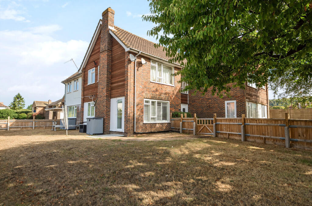 Main image of property: Cissbury Avenue, Findon Valley, Worthing, West Sussex, BN14