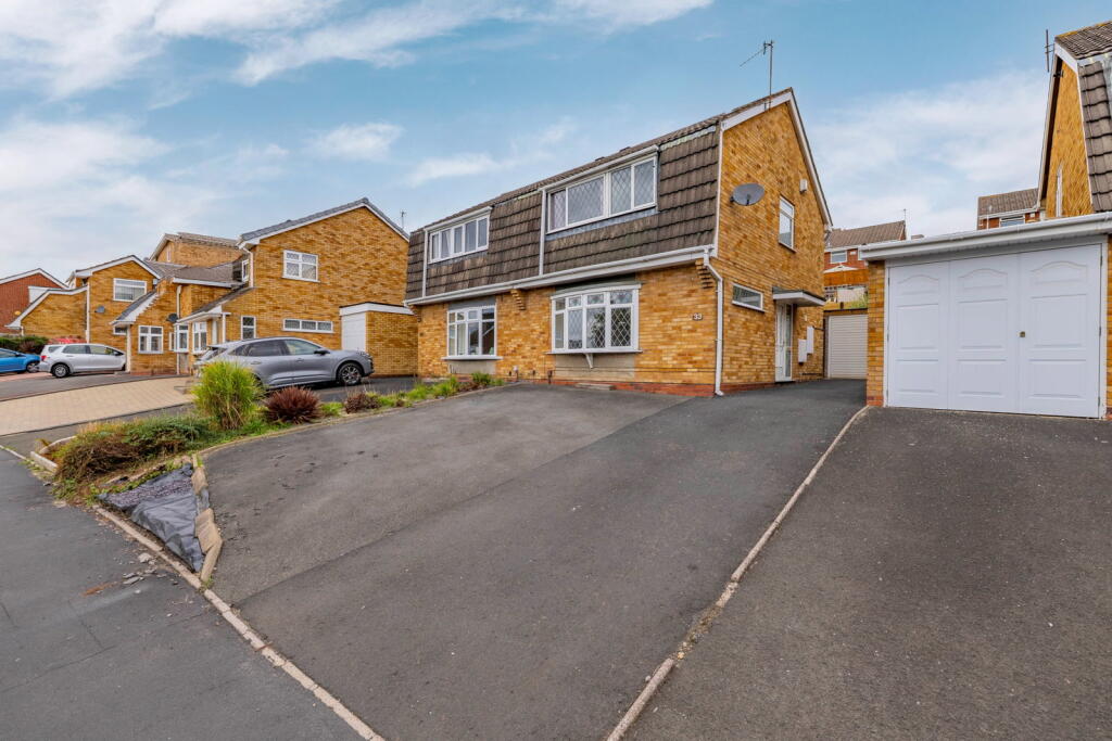 Main image of property: Stockwell Avenue, Quarry Bank, Brierley Hill, DY5 2NS
