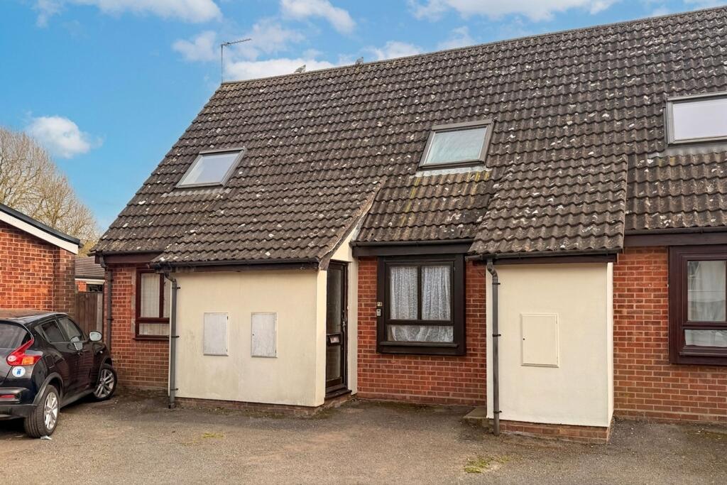 Main image of property: Ansell Close, Hadleigh, IP7