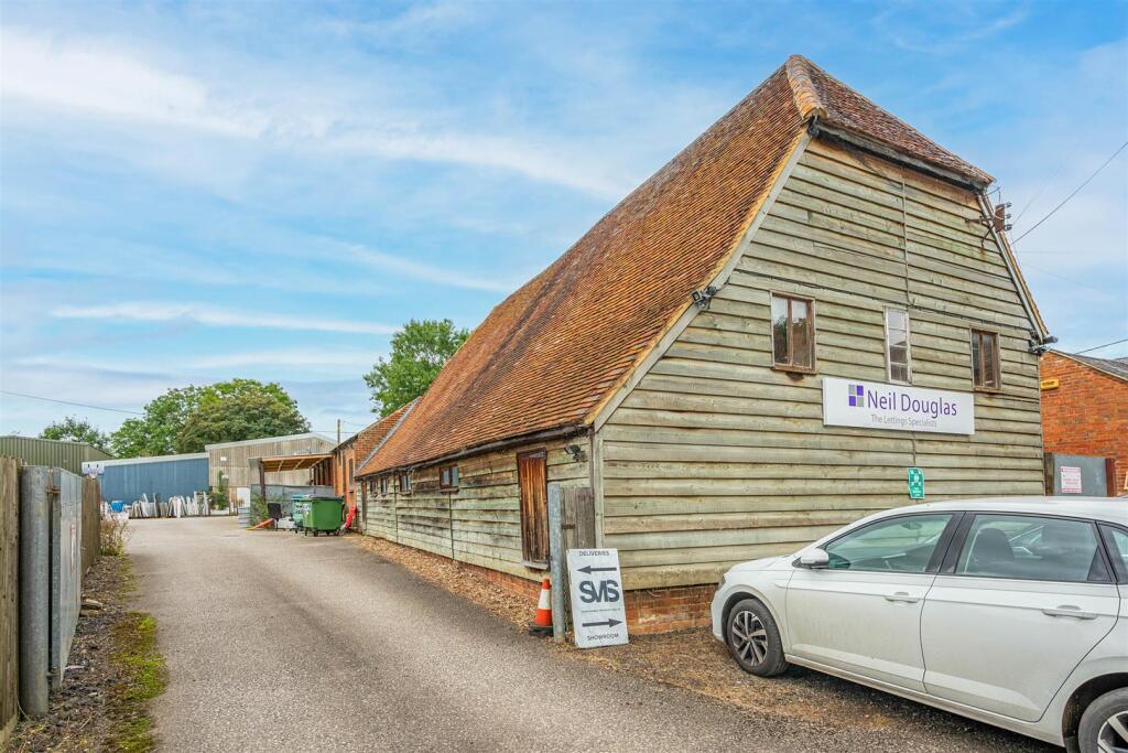 Main image of property: ROWSHAM, AYLESBURY