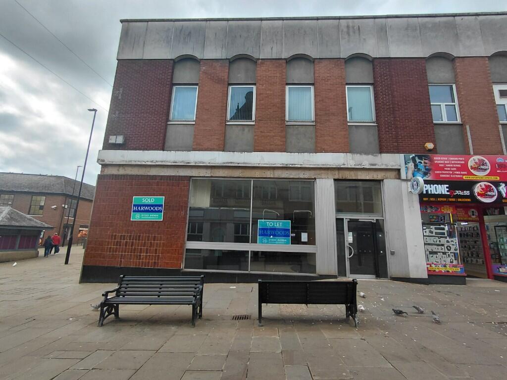 Main image of property: 6-8 Market Street, Wellingborough, Northamptonshire, NN8