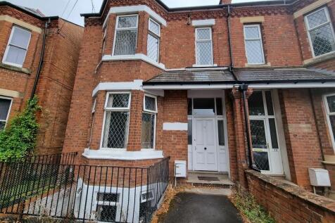 Main image of property: Radford Road cv31