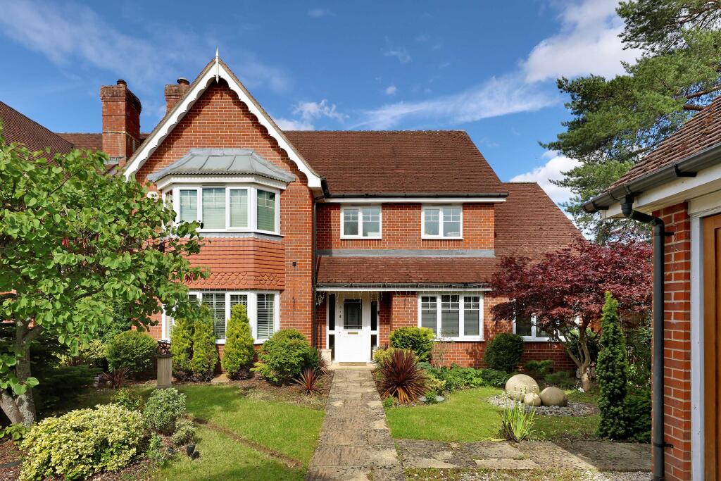 Main image of property: TILEHURST * 2 1/2 miles west of READING, ideal for commuters
