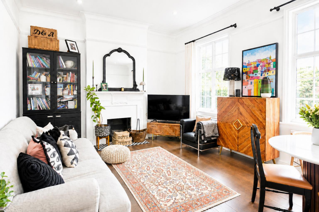 Main image of property: Upper Richmond Road, Putney, SW15