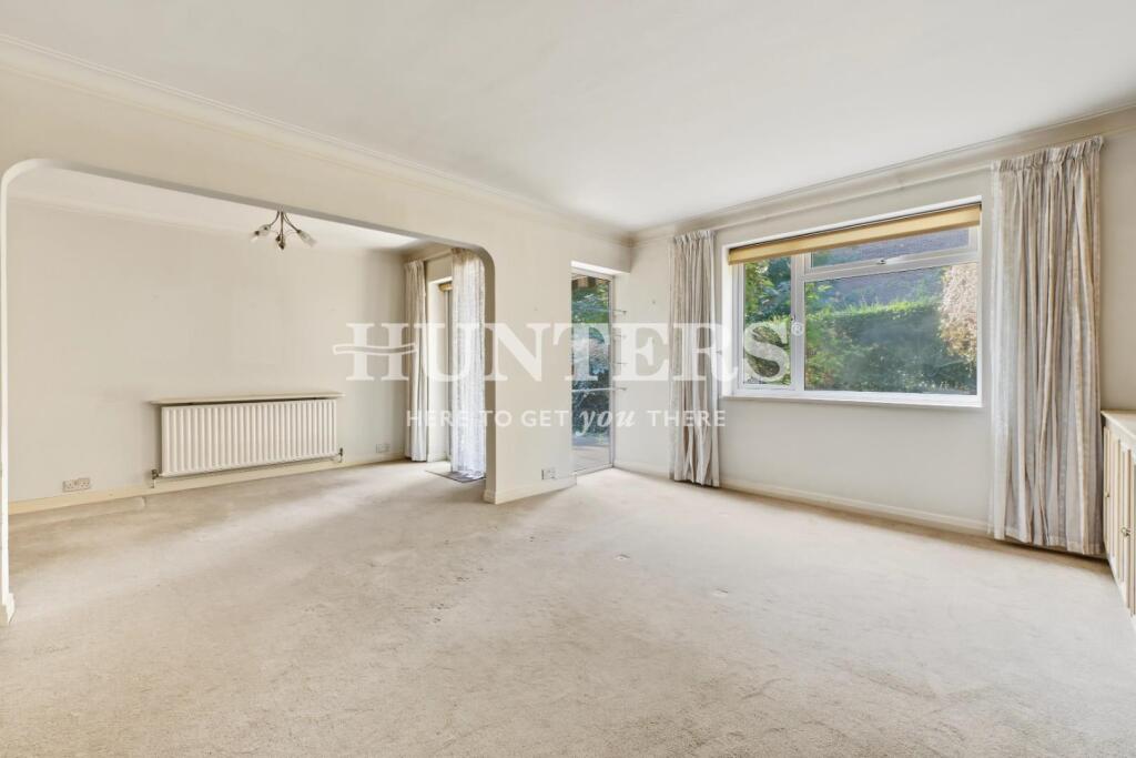 Main image of property: Garrick Park, Mill Hill, London, NW4