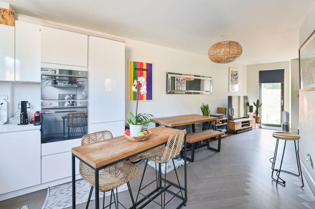 Main image of property: Somers Place, Brixton Hill, London, SW2