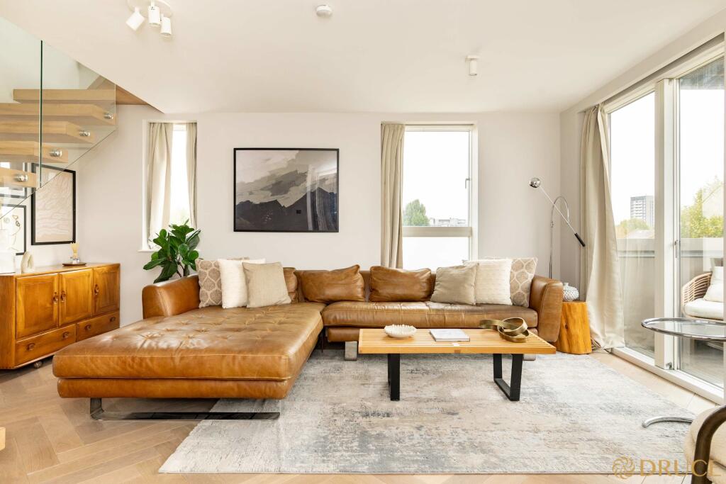 Main image of property: Bevington Road, W10