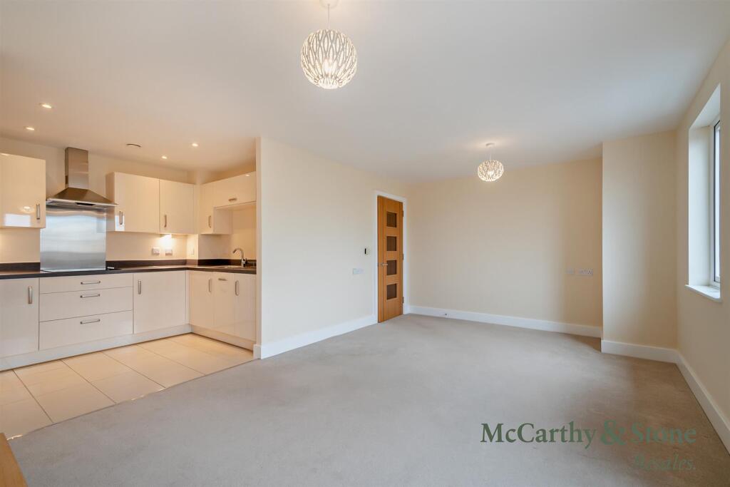 Main image of property: 44 Lysander House, Josiah Drive, Ickenham, Uxbridge, UB10 8FB