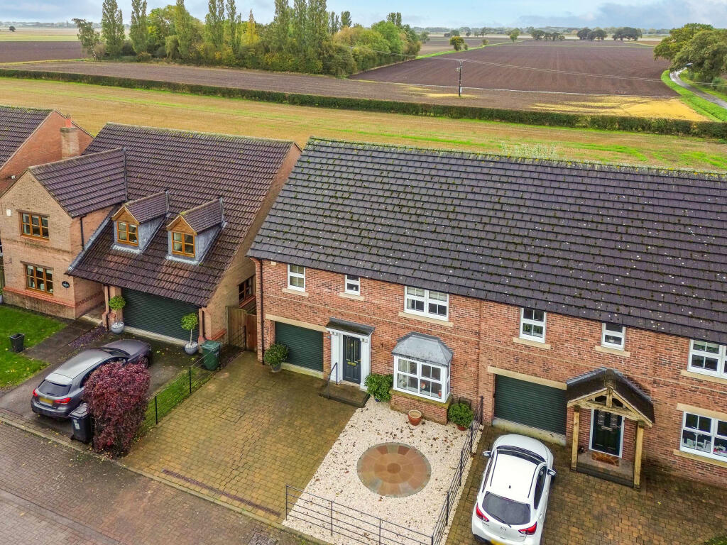 Main image of property: Orchard End, Hemingbrough, North Yorkshire YO8