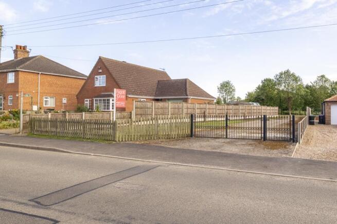 Land, Rear of Maidens Hall Lane (Stickney)-7