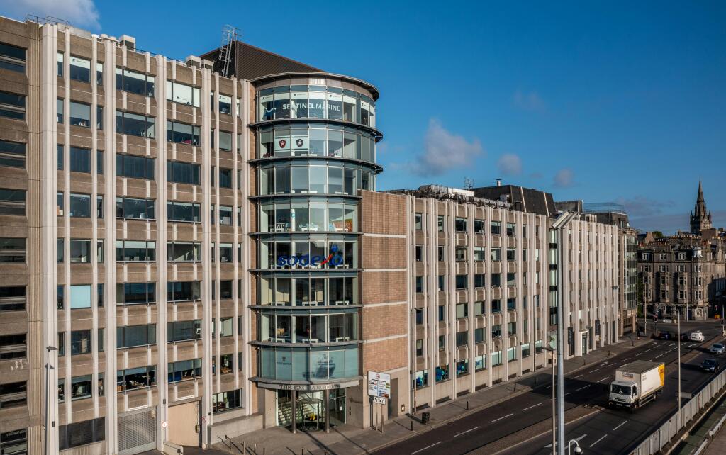 TheExchange_040HDR.jpg