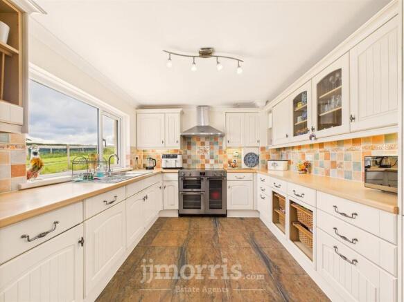 Kitchen / Diner