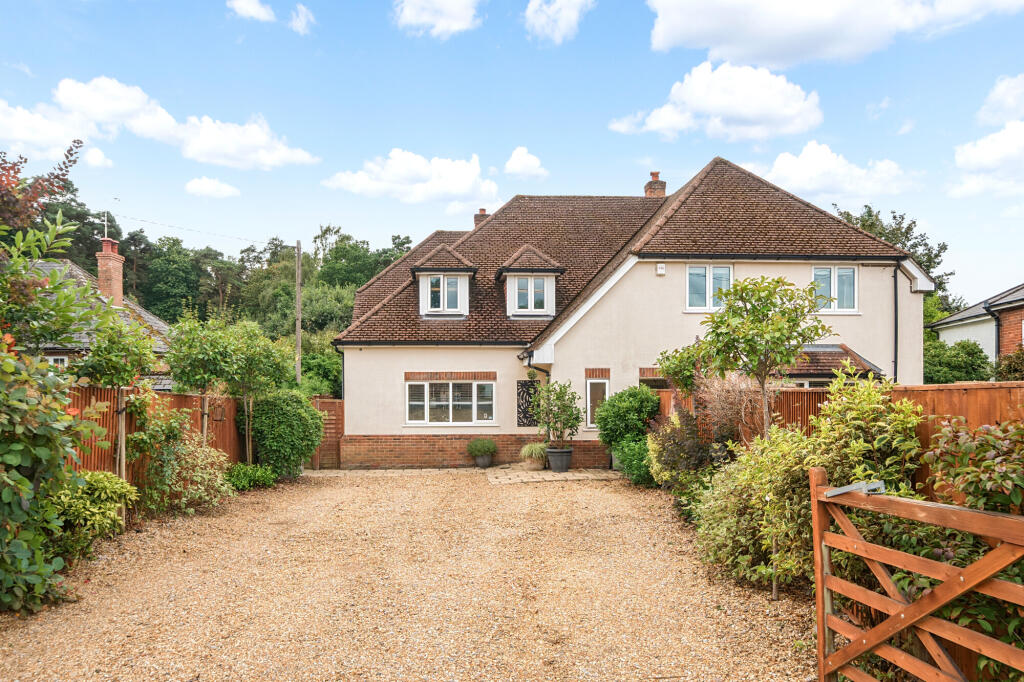 Main image of property: Glayshers Hill, Headley Down, GU35