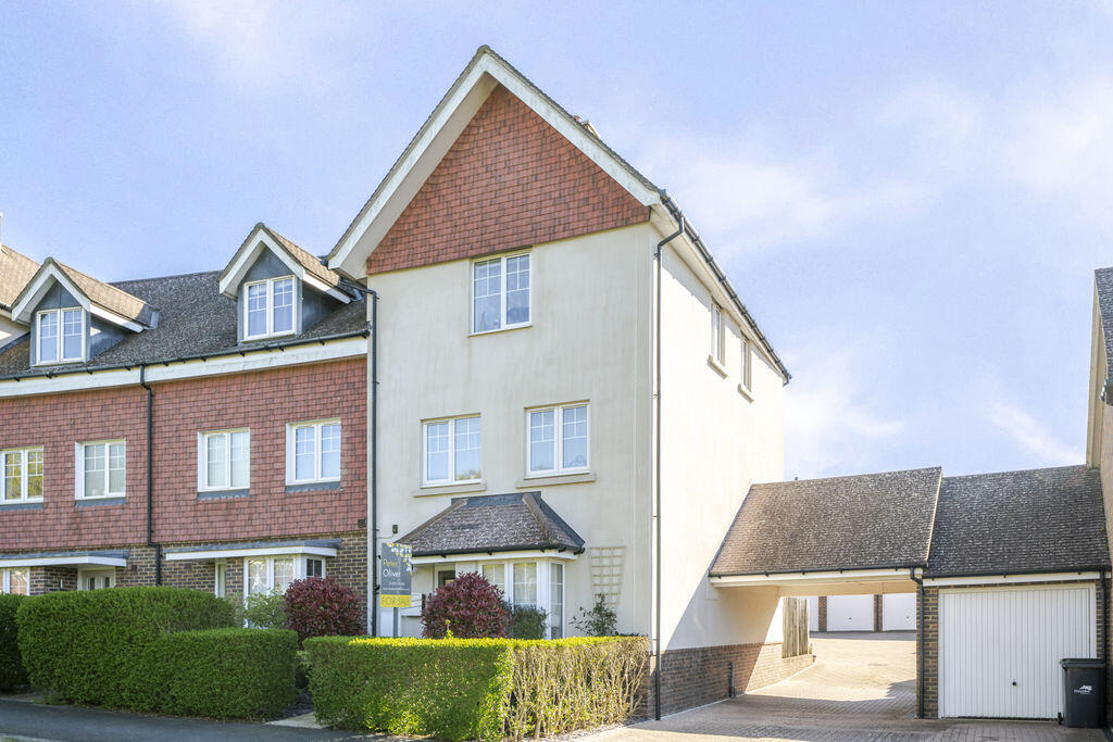 Main image of property: Ashengate Way, Five Ash Down