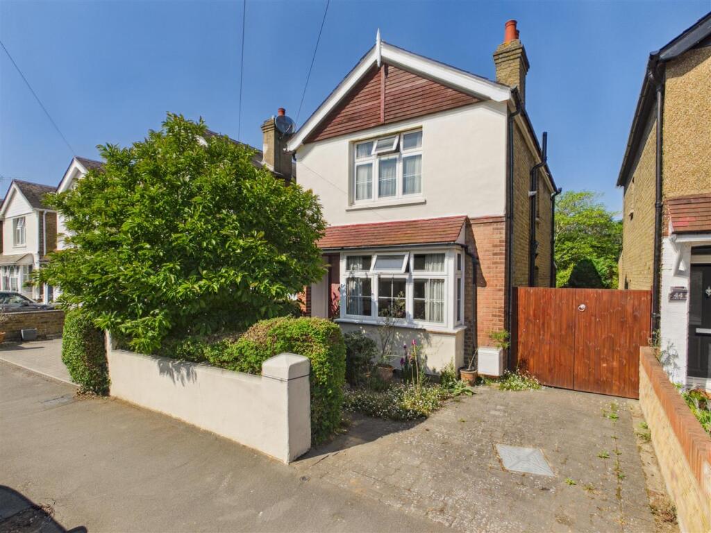 Main image of property: Dudley Road, Walton-On-Thames