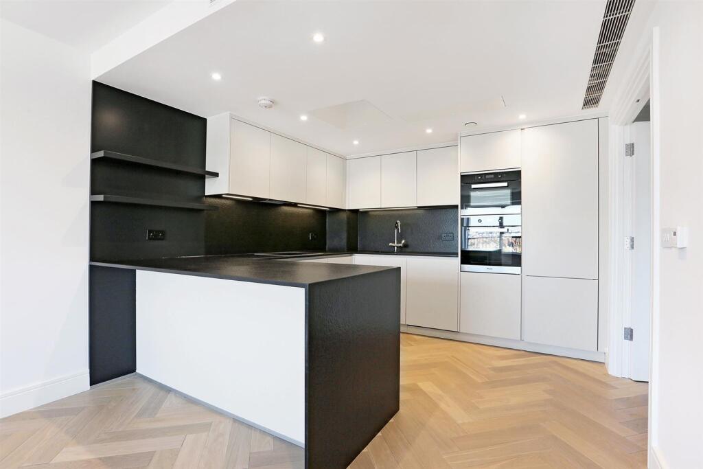 Main image of property: 100 New Kings Road, London