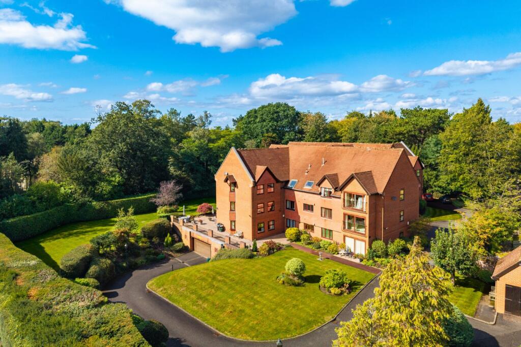 Main image of property: Parkfield Road, Knutsford, Cheshire, WA16