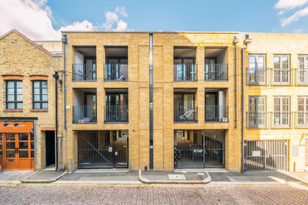 Main image of property: Worple Road Mews, Wimbledon