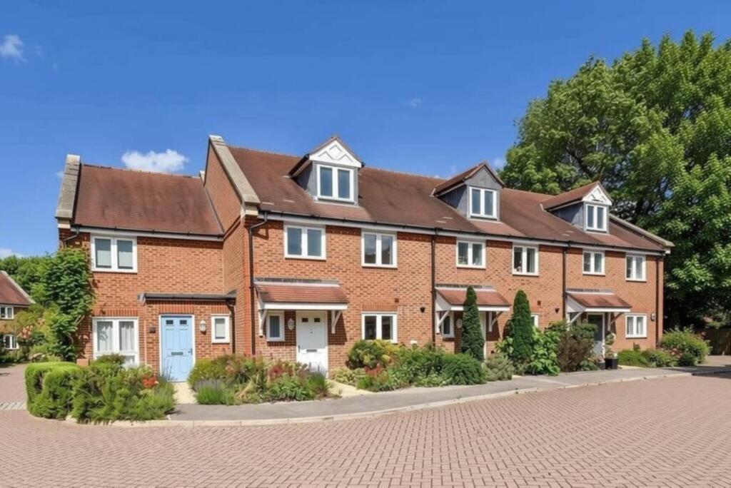 Main image of property: Old Common Close, Birdham