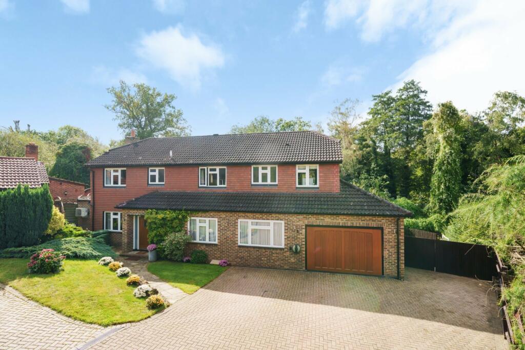 Main image of property: Poulters Wood, Ravensbourne Park, Keston, Kent, BR2